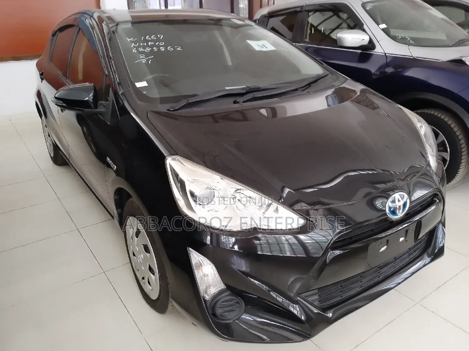 Toyota Aqua 2016 Black