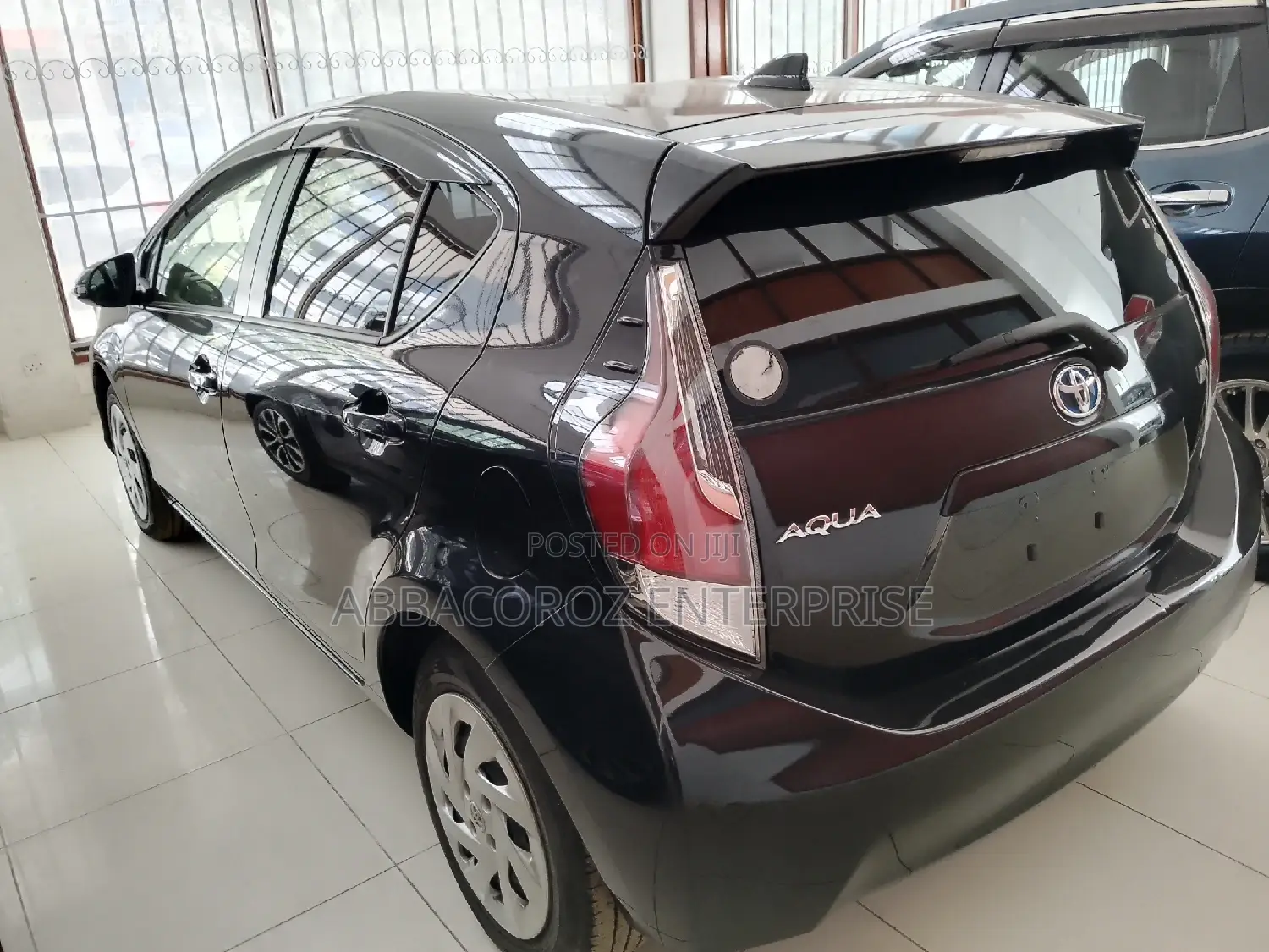 Toyota Aqua 2016 Black