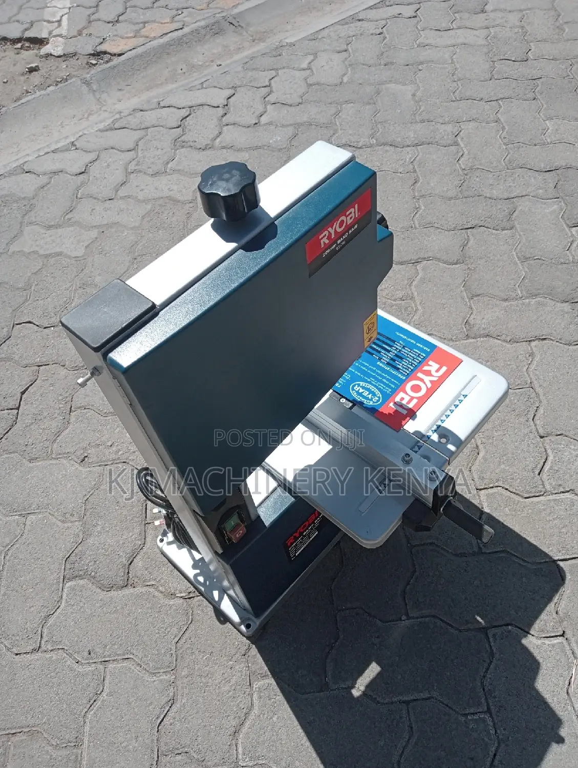Band Saw (Ryobi) Available