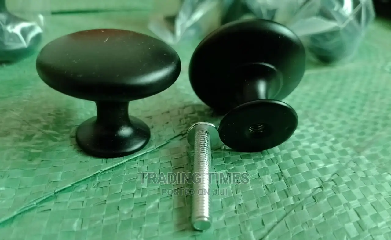 Mate Black Door/ Drawer Knobs ( 10 Pck)