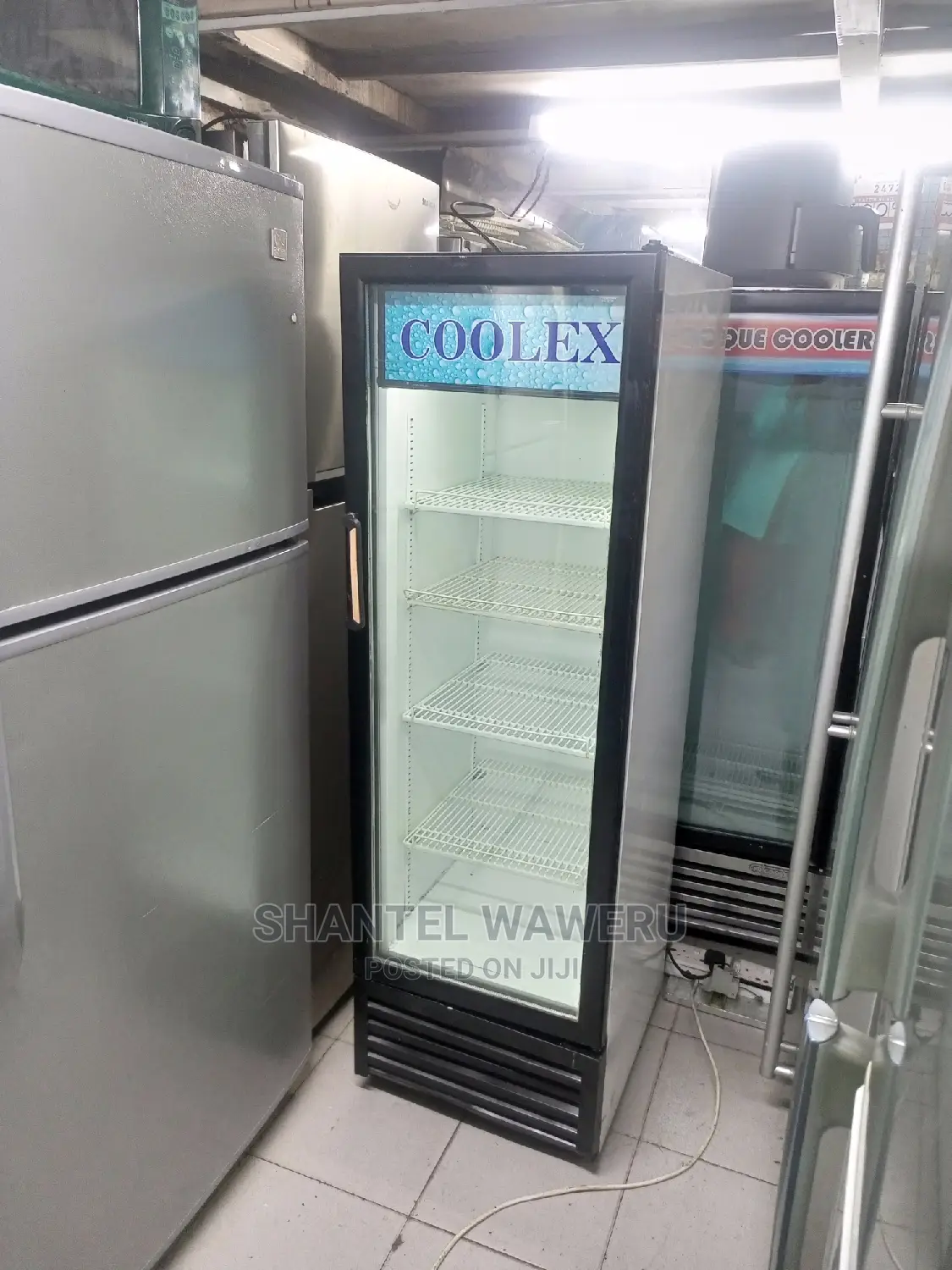 Display Fridge 300 Litres