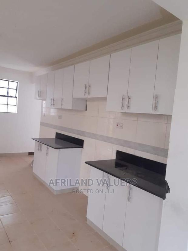 4bdrm Villa in Oloolua for sale - thumbnail 7