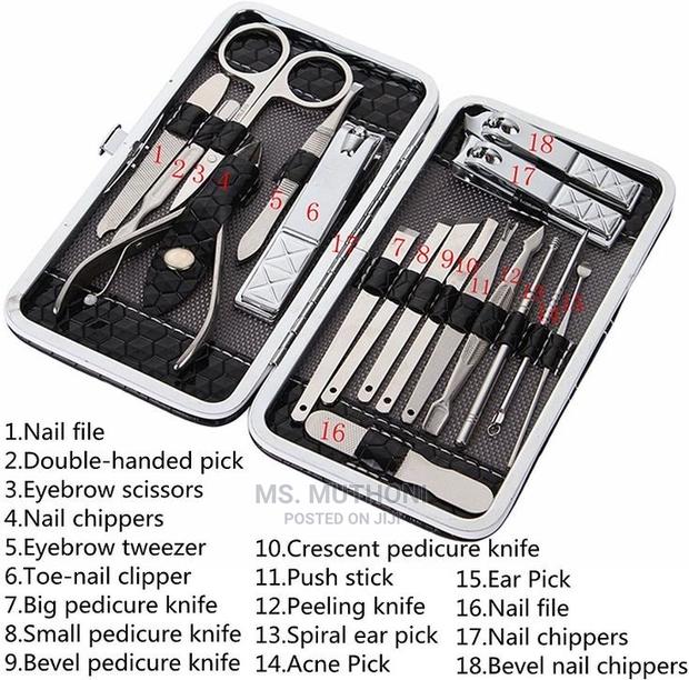 19 Piece Manicure / Pedicure Set - main view