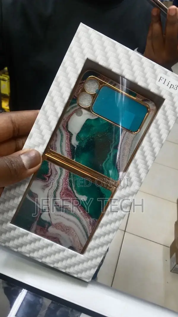 Pastel Marble Samsung Galaxy Z Flip 3 5G Glass Case