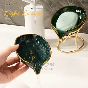 Luxury Decorative Leaf Shape Soap Holder
Colours: Green
