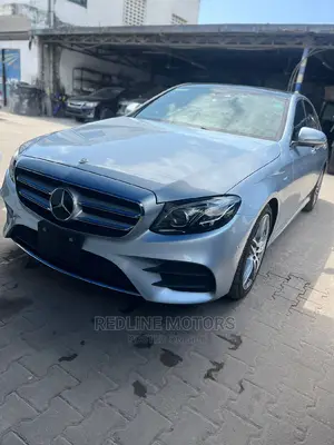 Mercedes-Benz E250 2017 Silver