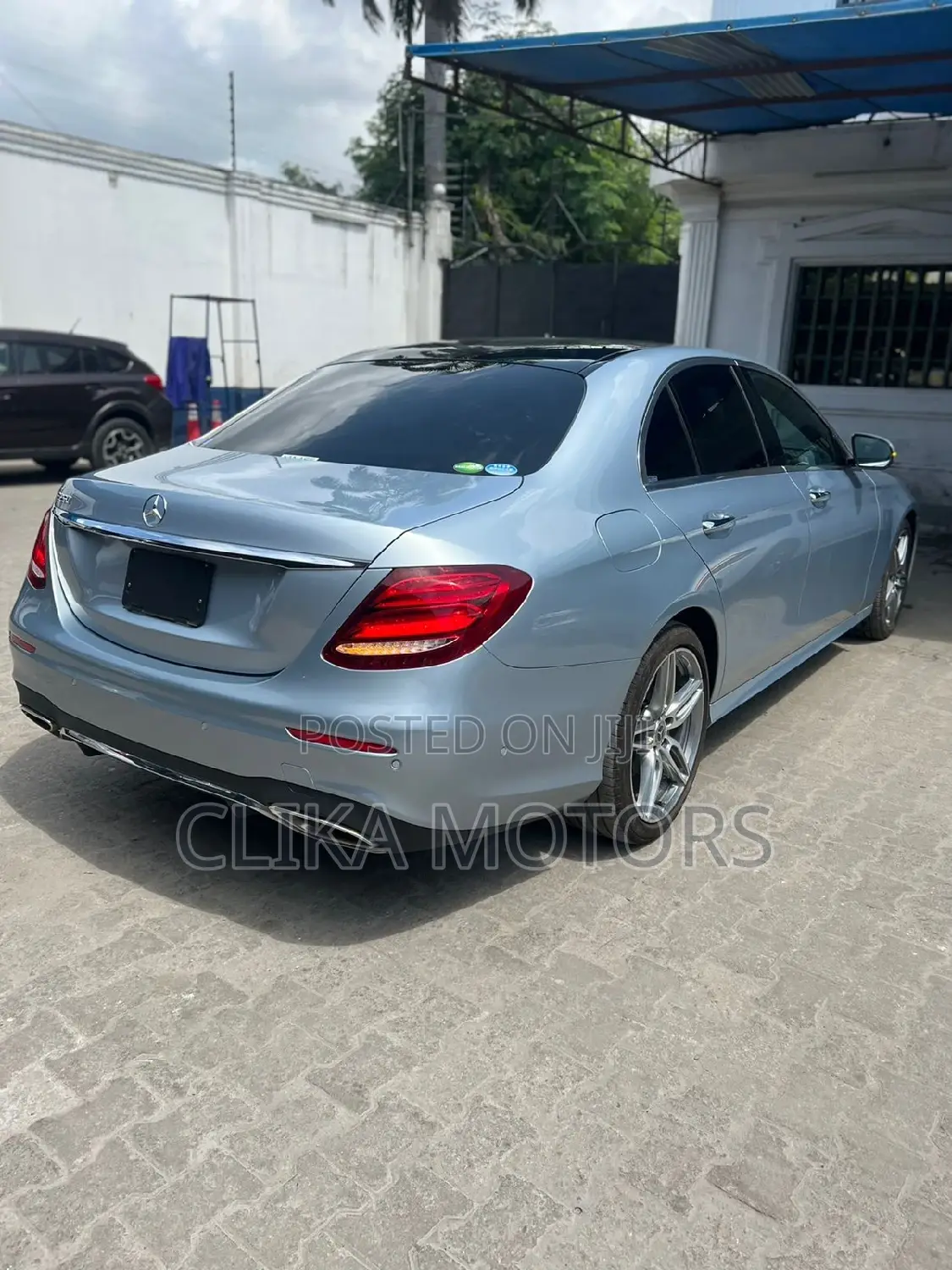 Mercedes-Benz E250 2017 Silver