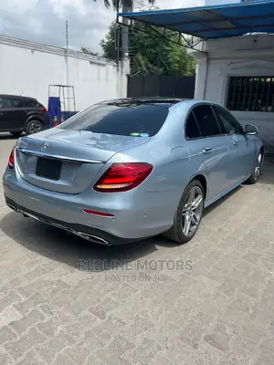 Mercedes-Benz E250 2017 Silver