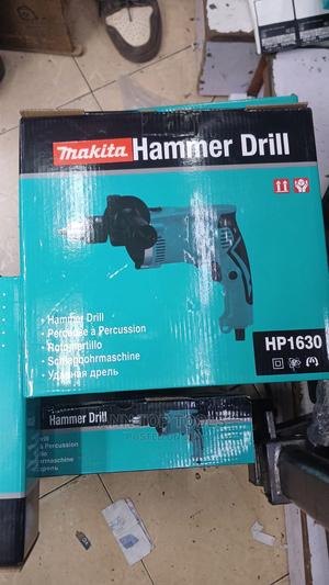 Makita HP1630 Hammer Drill - thumbnail 2