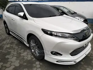 Toyota Harrier 2.0 4WD 2016 White