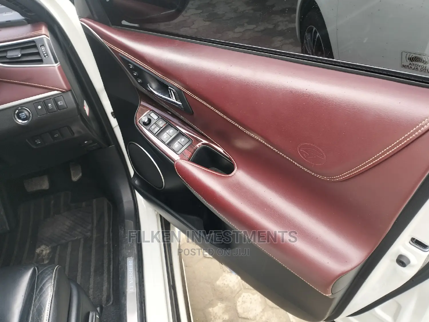 Toyota Harrier 2.0 4WD 2016 White