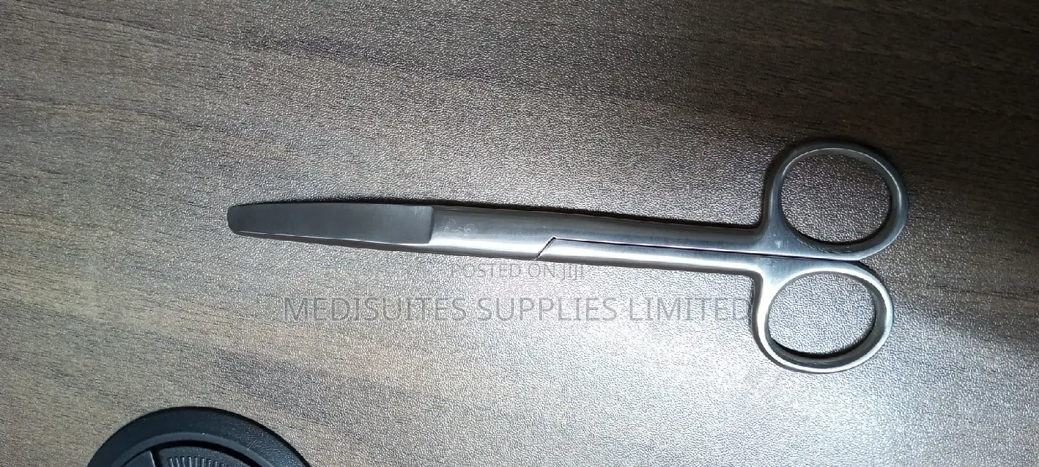 Curved Nursing Scissors.