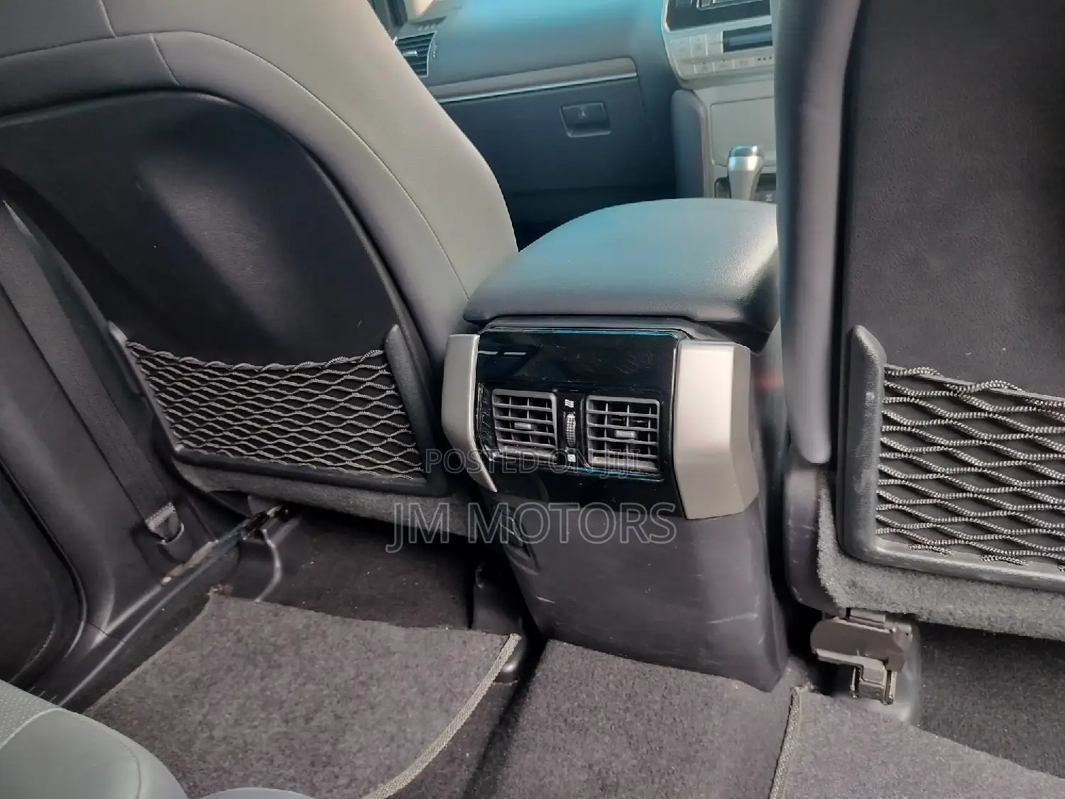 Toyota Land Cruiser Prado 2018 Black