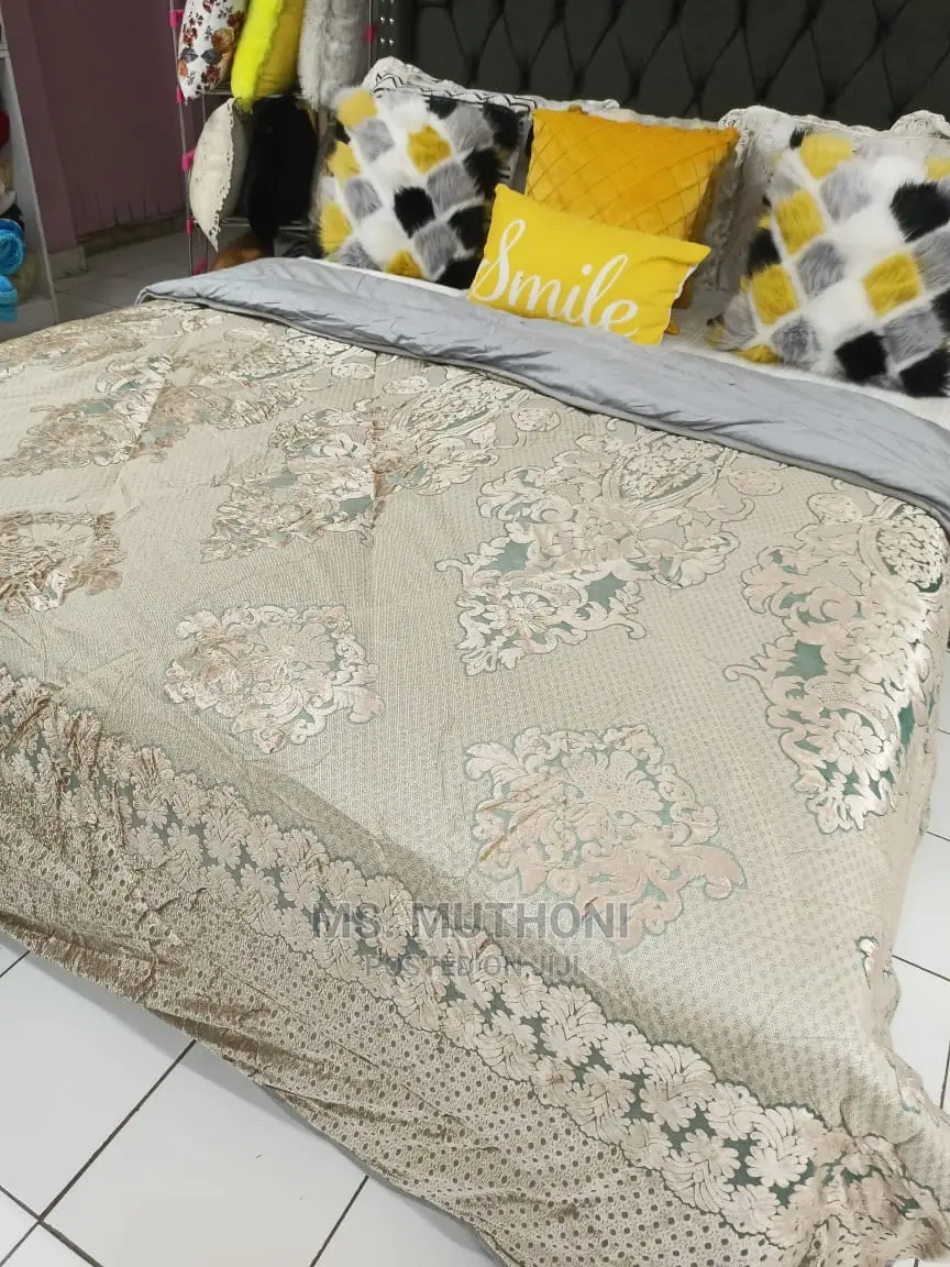 Quality Silk Duvets 1 Pc Duvet 1pc Bedsheet 2 PCS Pill
