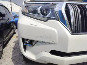 Toyota Land Cruiser Prado 2018 White