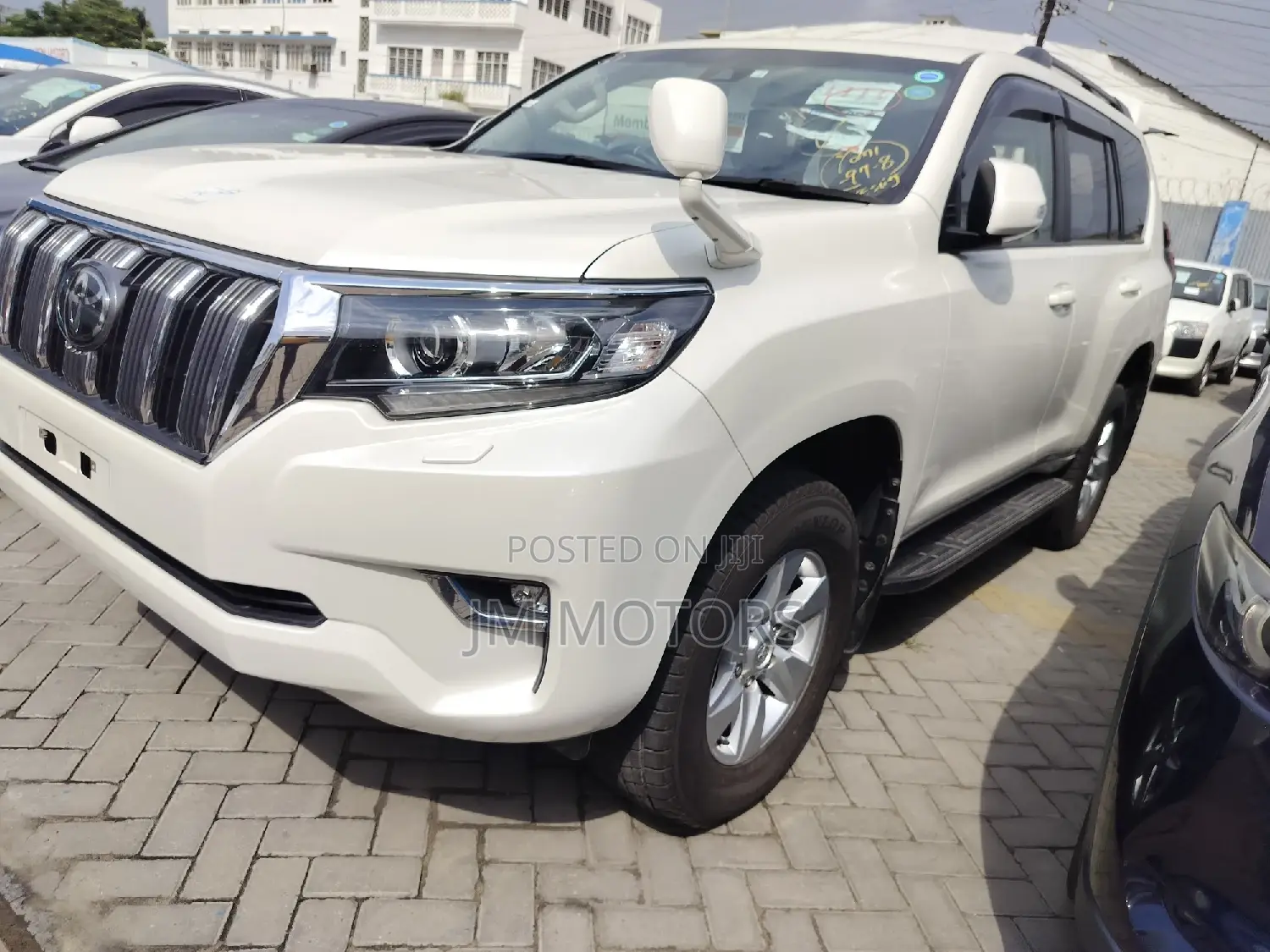 Toyota Land Cruiser Prado 2018 White