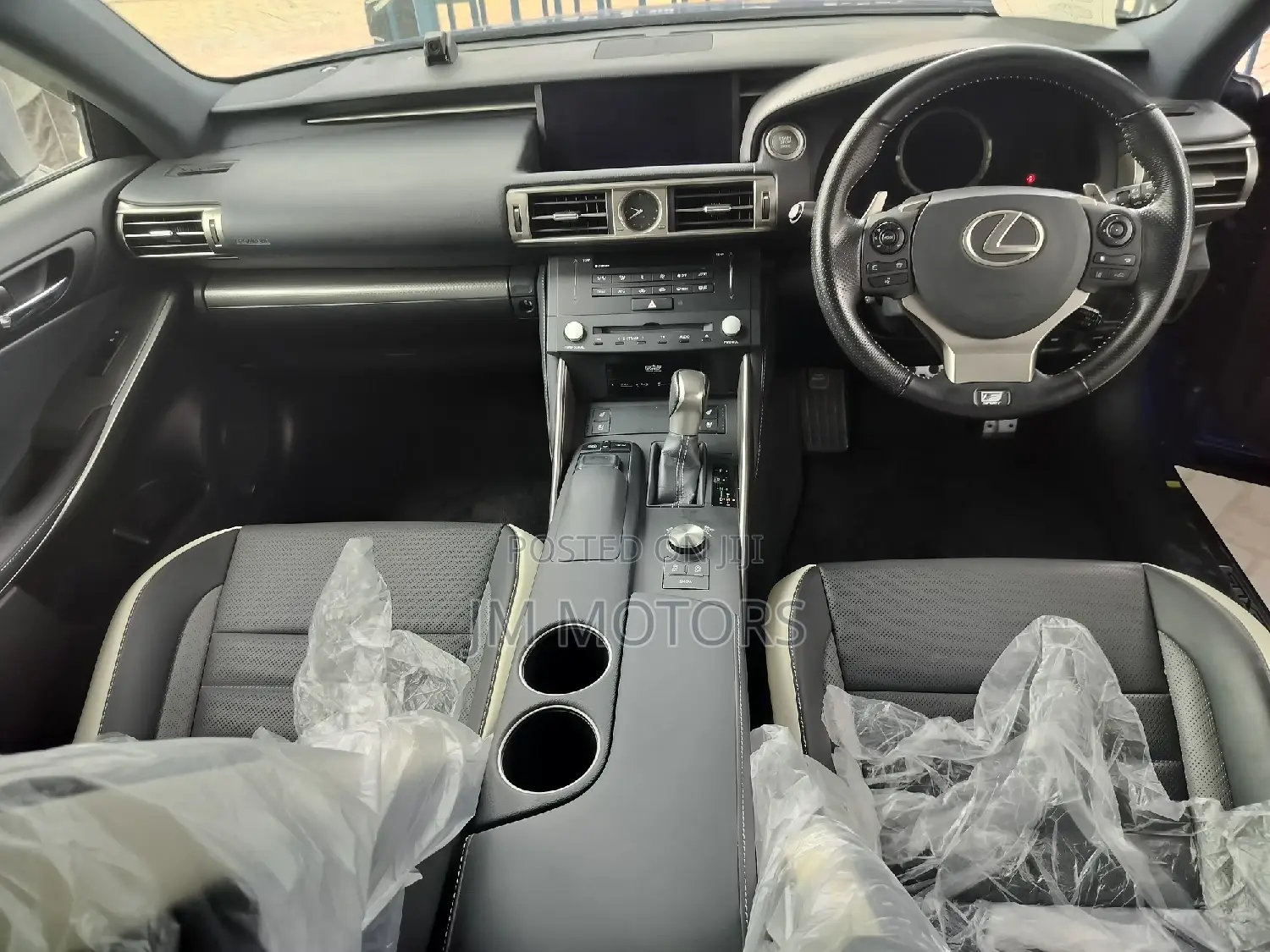 Lexus IS 2016 Blue
