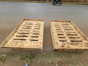 4*6 Pallet Bed- Detachable ( GRJ)
