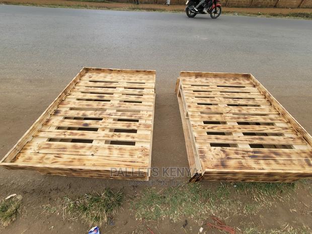 4*6 Pallet Bed- Detachable ( GRJ) - thumbnail 2