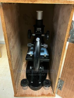 Budget Monocular Microscope Screwed In A Wooden Case - thumbnail 2