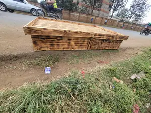 4*6 Pallet Bed- Detachable ( CYD;)