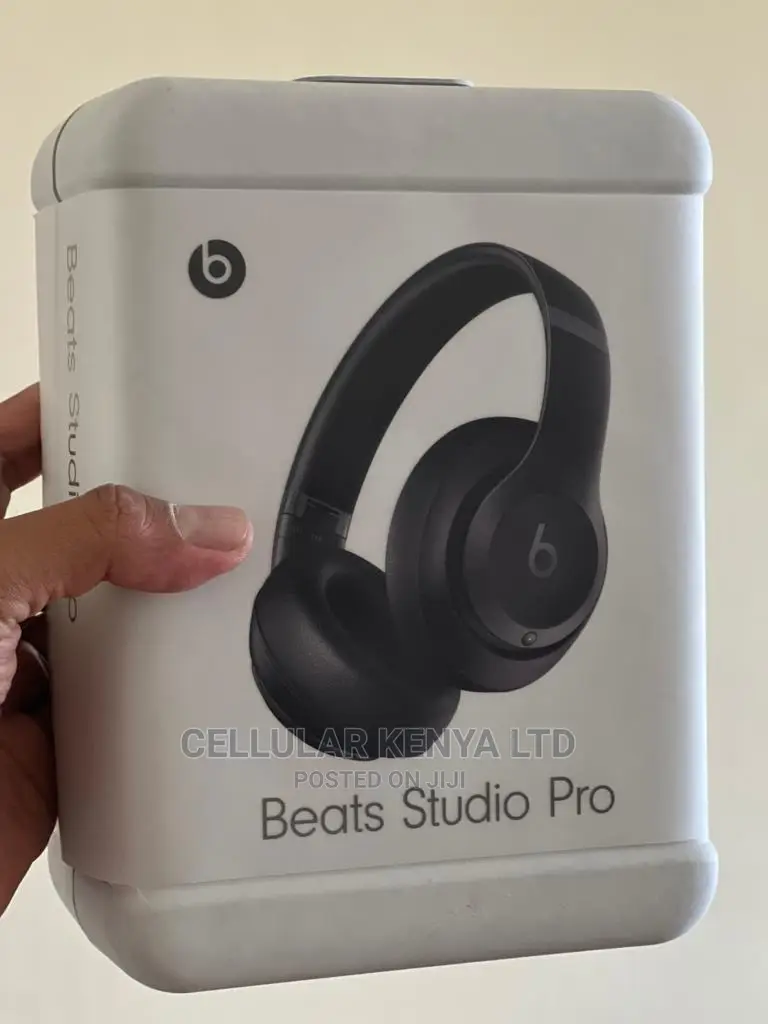 Beats Studio Pro With Active Noise Cancellation