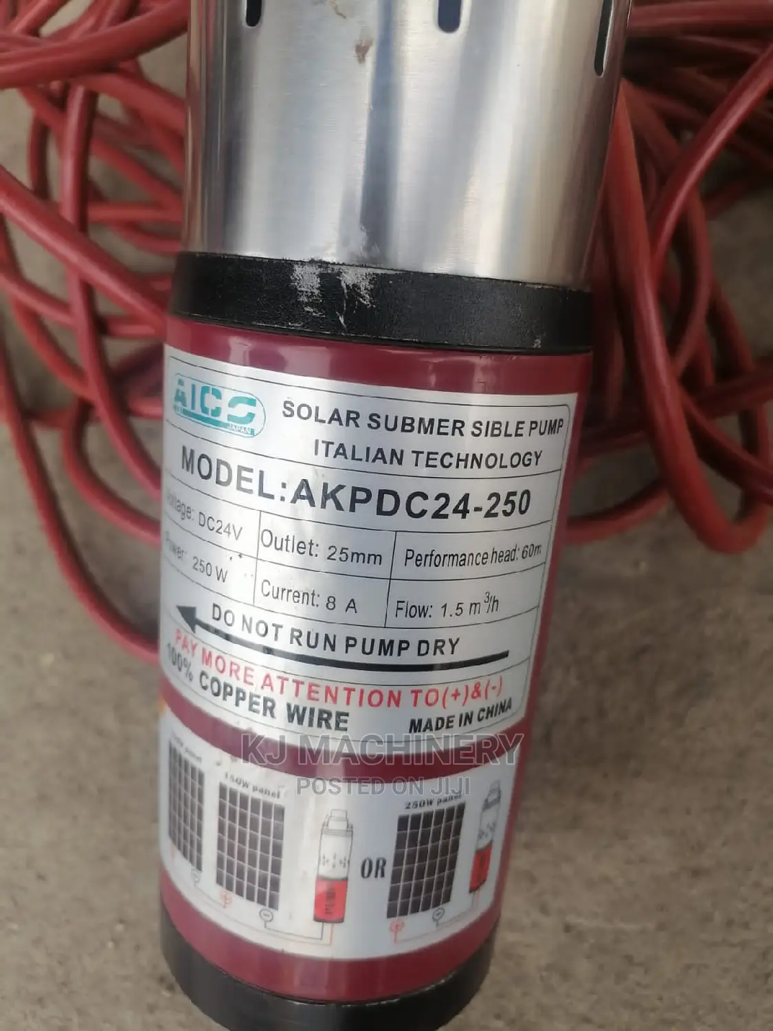 Solar Submersible Pump-25mm Outlet-60m Head