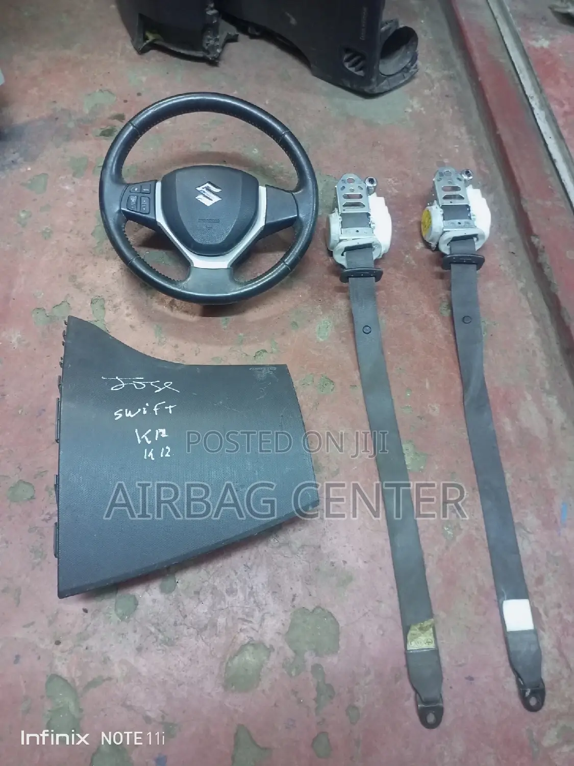 Suzuki Swif Airbags and Safety Belts