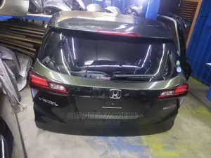Honda Vezel Boot