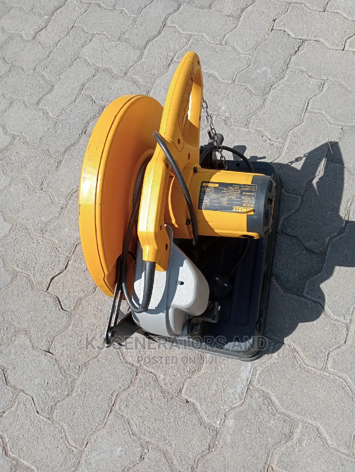 Dewalt (Chopping Saw)