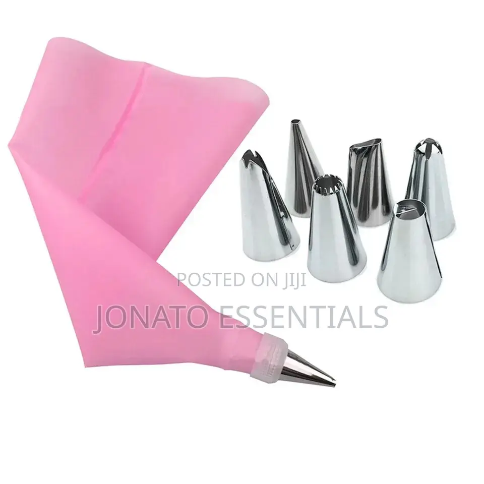 Icing Piping Bag With Metalic Nozzles
