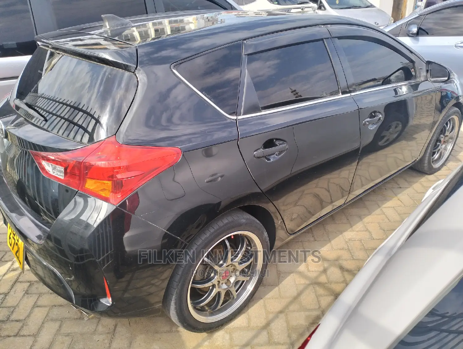 Toyota Auris 2014 Black