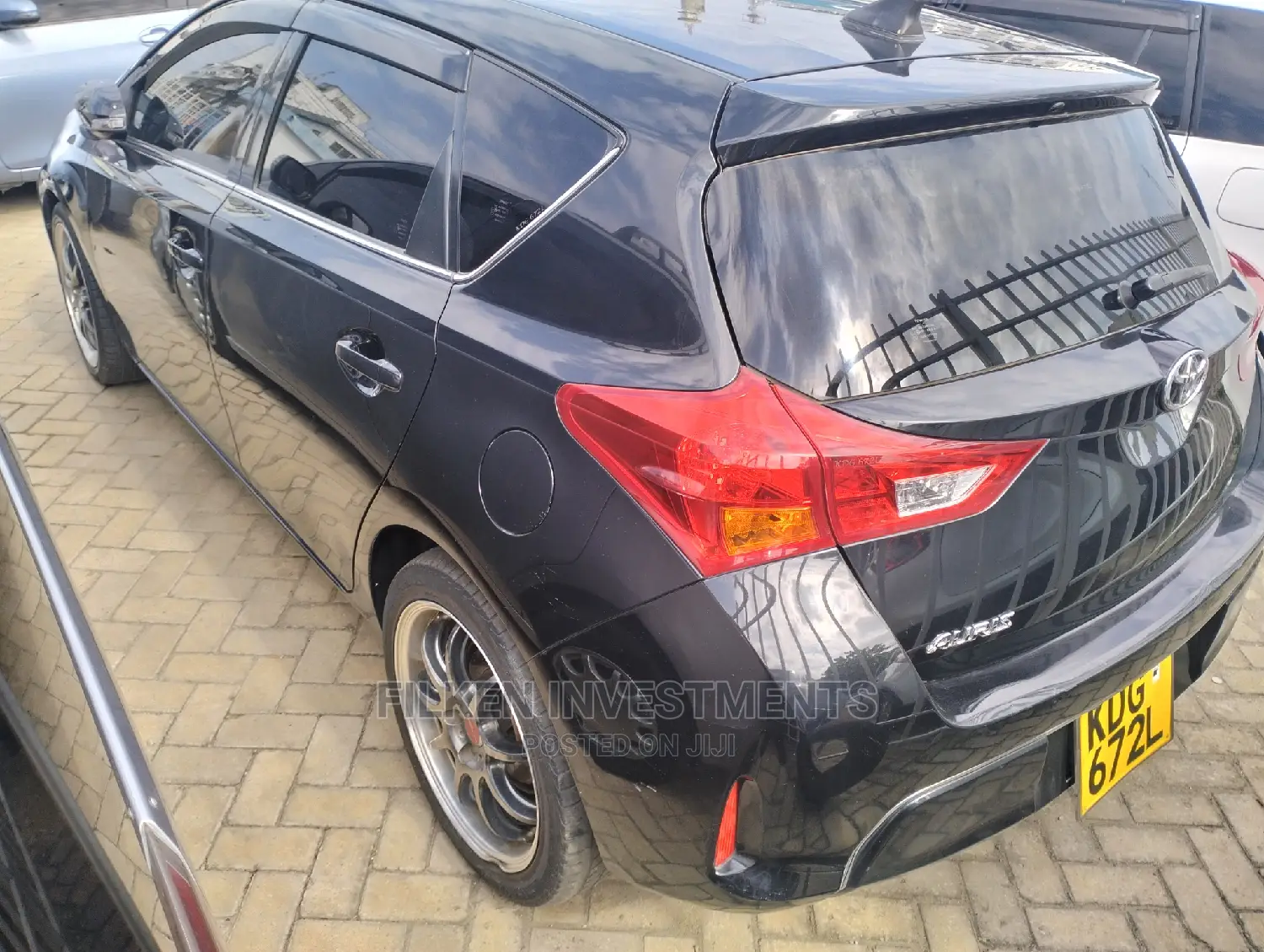 Toyota Auris 2014 Black