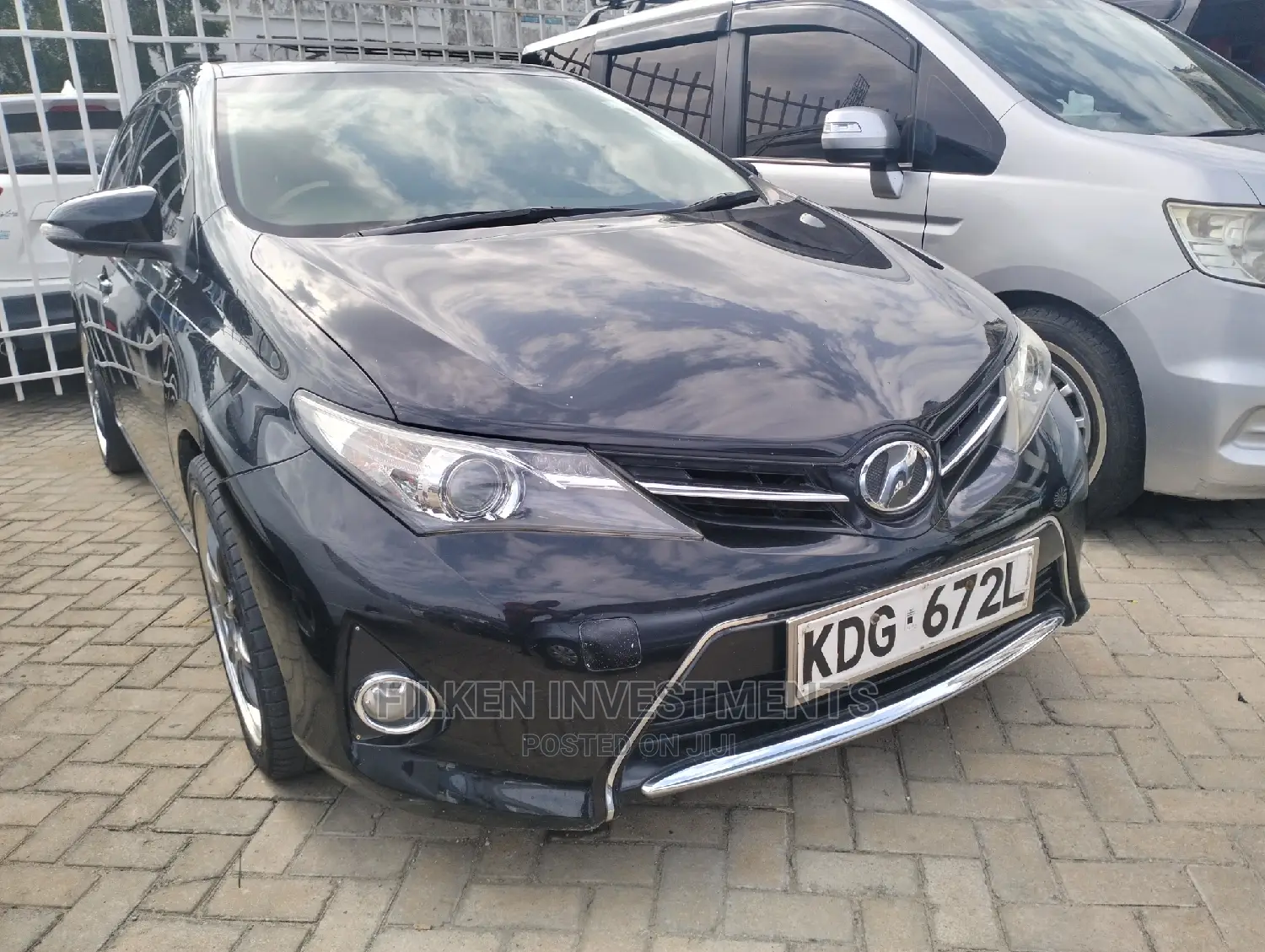 Toyota Auris 2014 Black