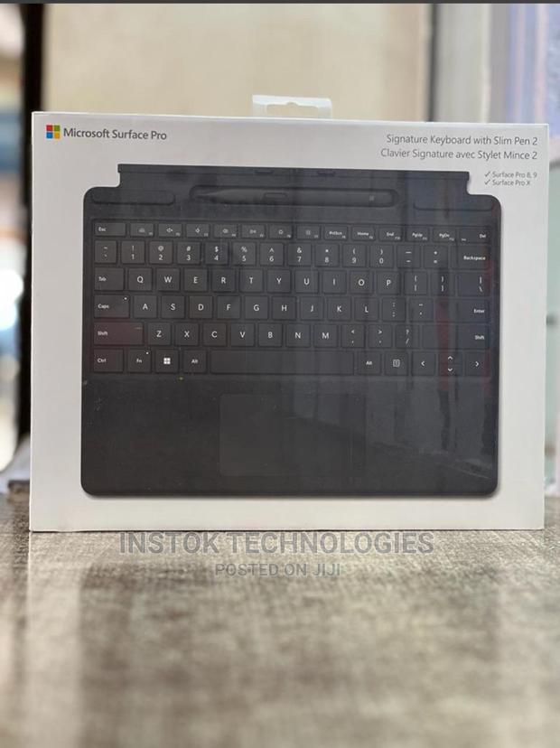 Microsoft Surface Pro Signature Keyboard With Slim Pen 2