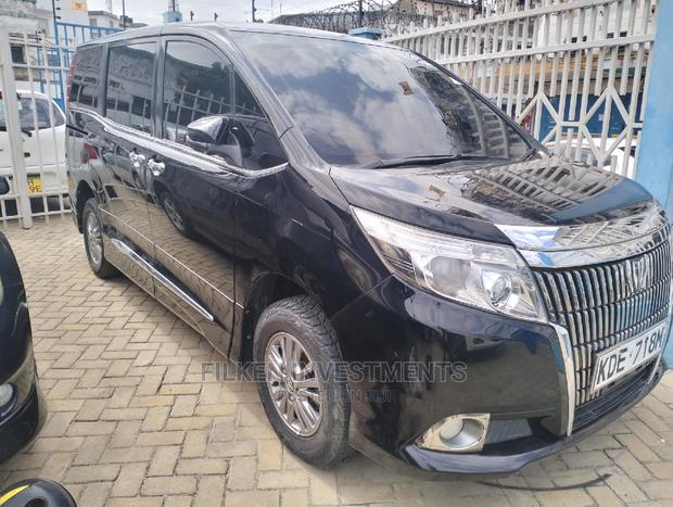 Toyota Voxy 2014 Black - thumbnail 2
