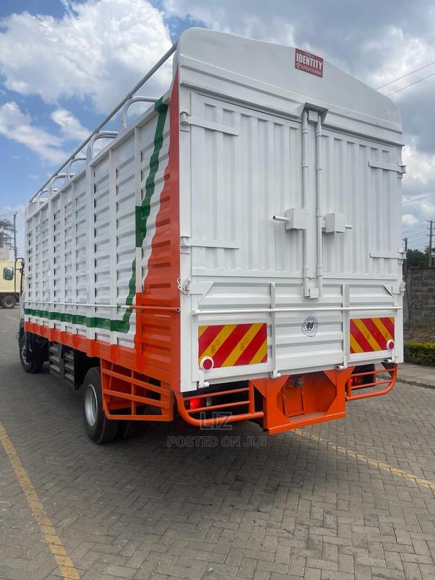 Isuzu Frr90 - thumbnail 2