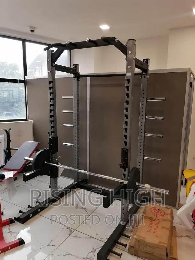 Heavy Duty Multipurpose Power Rack. - thumbnail 3