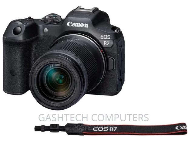 Canon EOS R7 Mirrorless Camera - main view