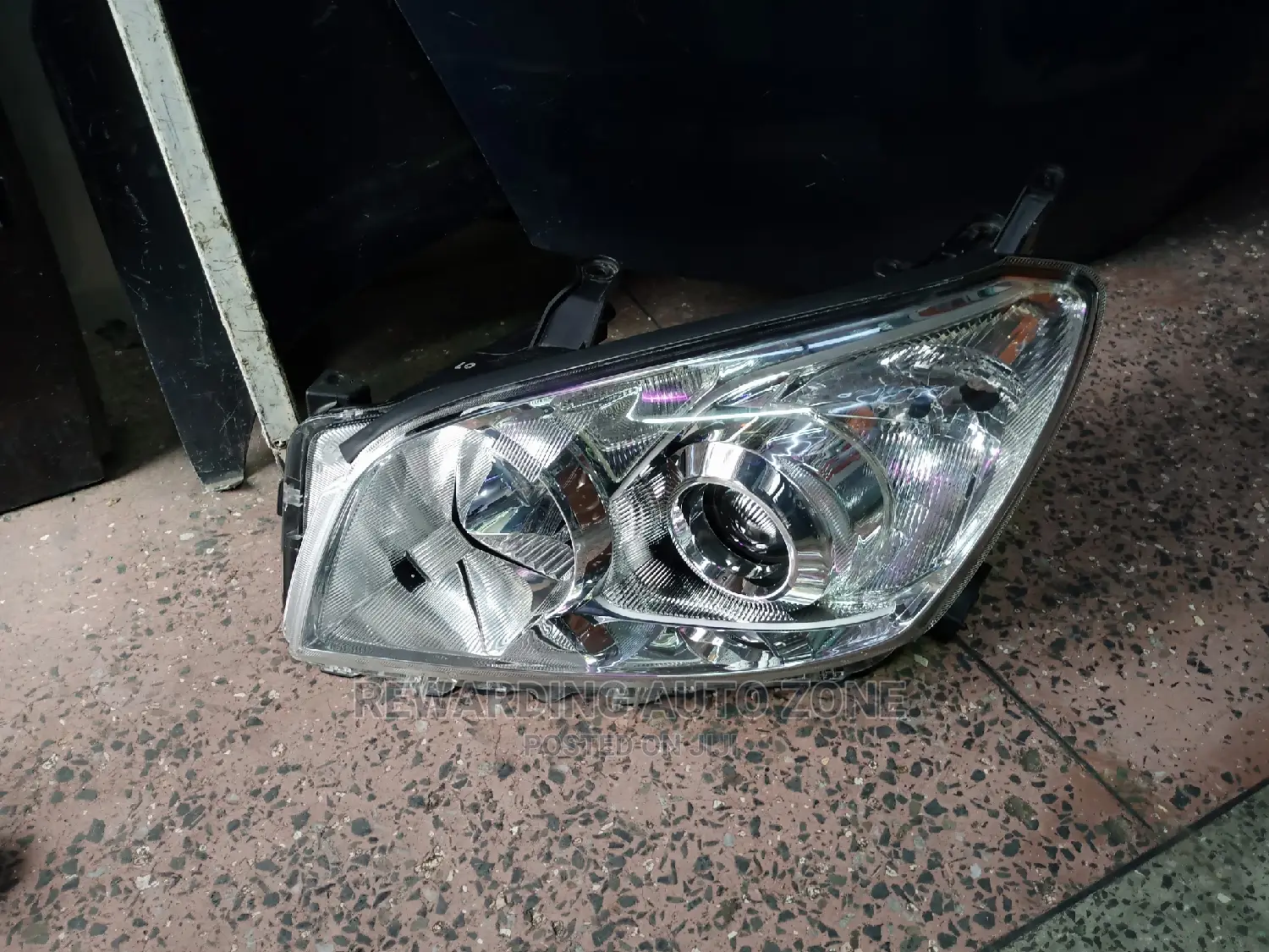Rav4 Ac36 Headlight Xenon Lhs.
