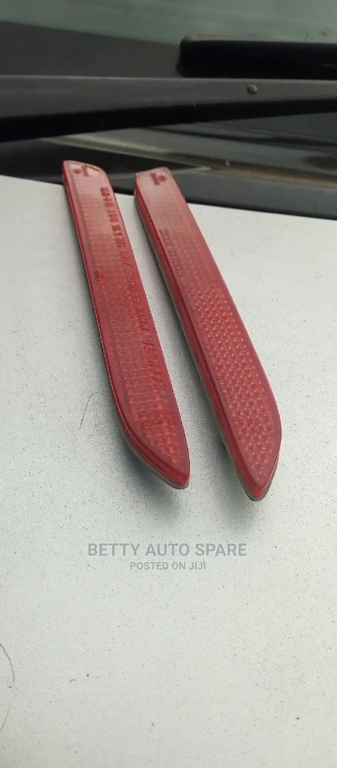 Toyota Mark 11 Reflector