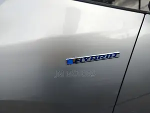 Honda Fit Shuttle 2016 Silver