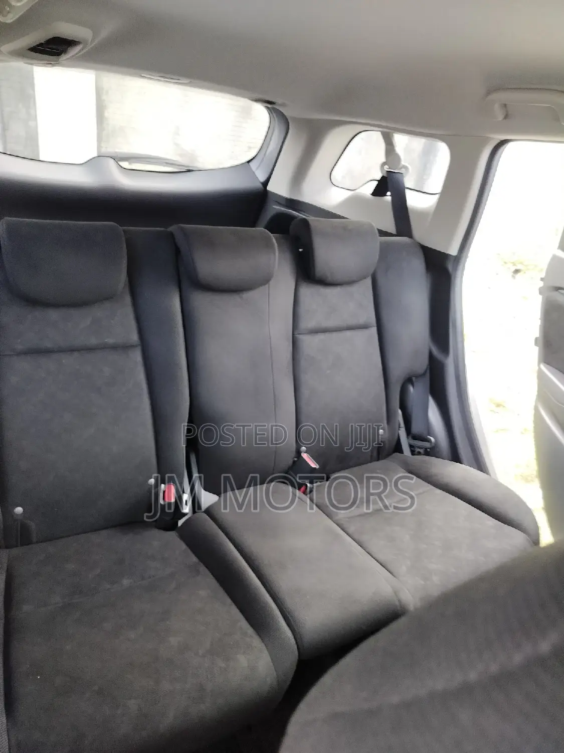Honda Fit Shuttle 2016 Silver