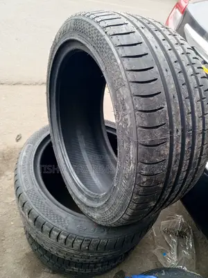 255/40zr18 Acelera