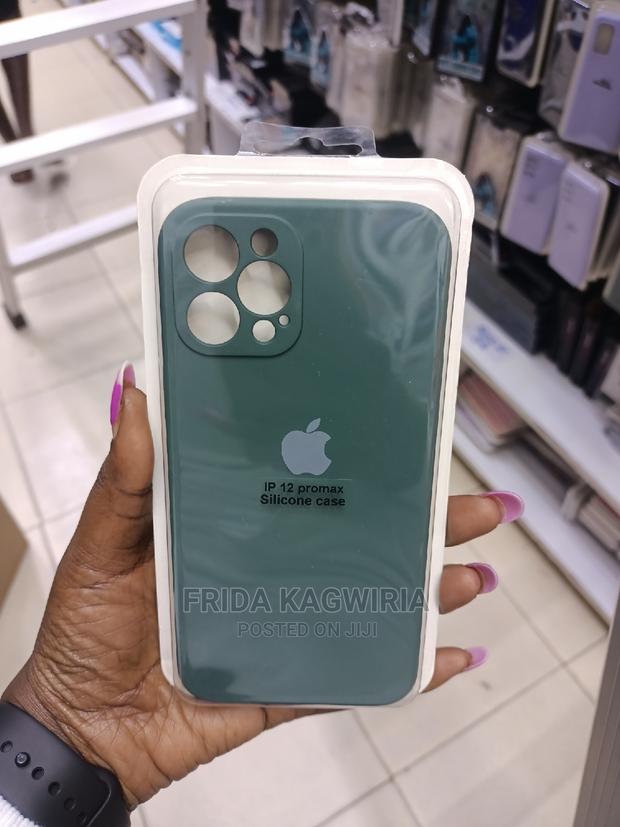 iPhone 12 Pro Max Green Silicone Case