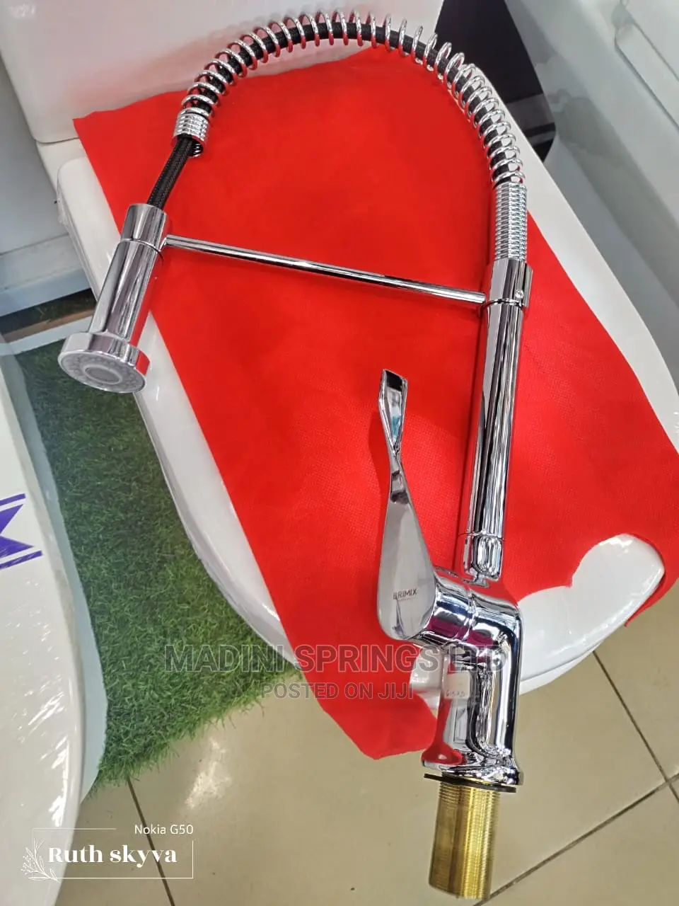 Lever, Star Knob Chrome Taps(With Aerators for Sinks)