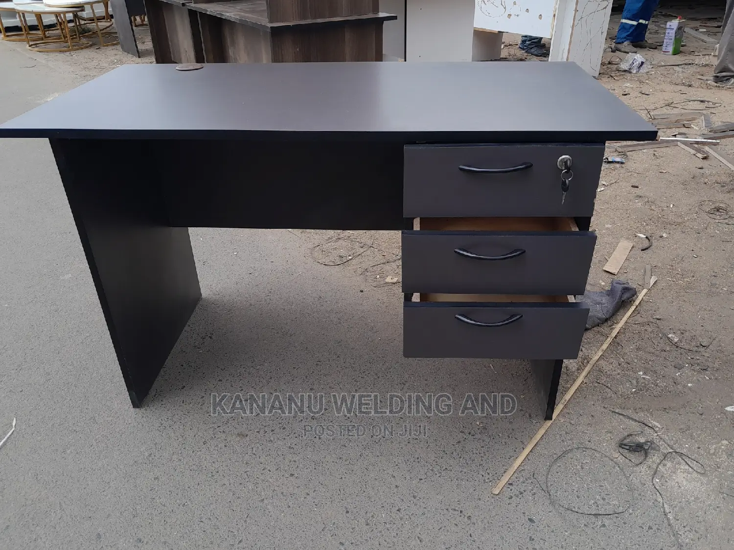 Office Desk