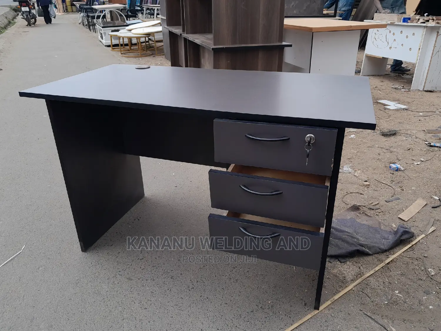 Office Desk