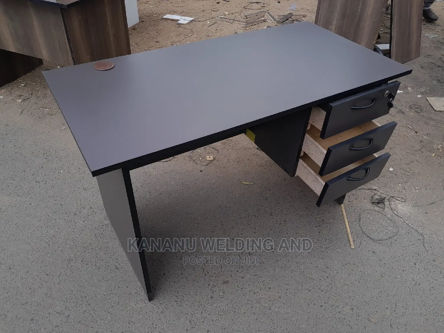 Office Desk