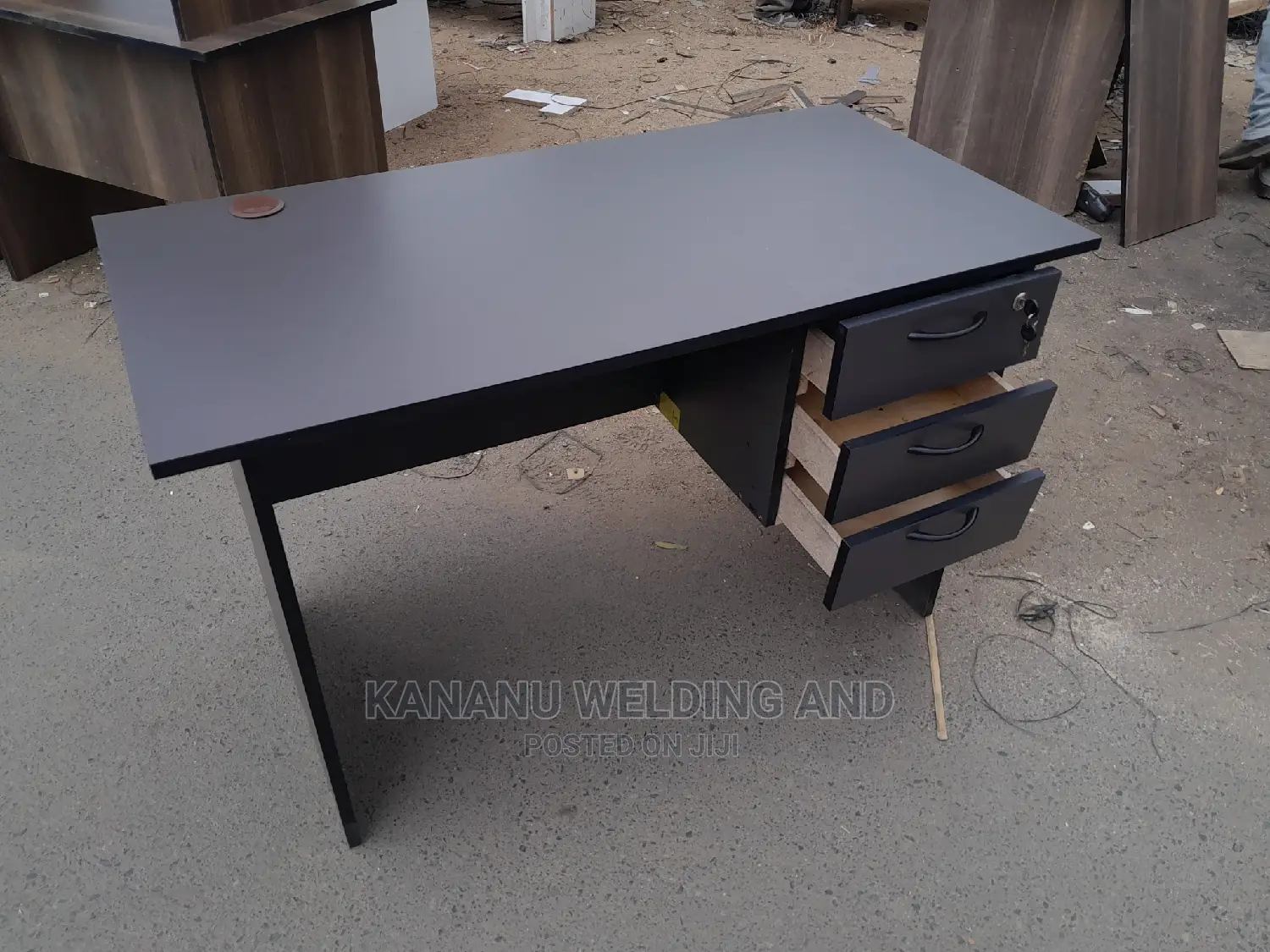 Office Desk
